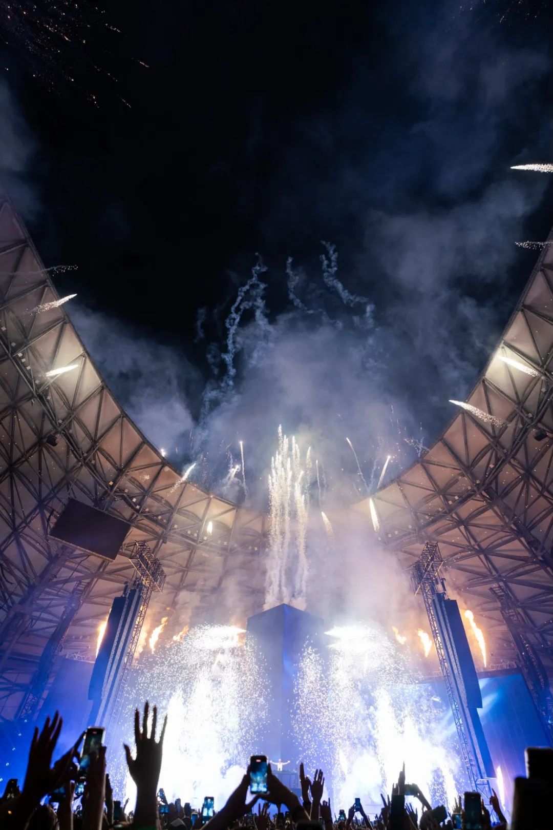 體育場館音響系統